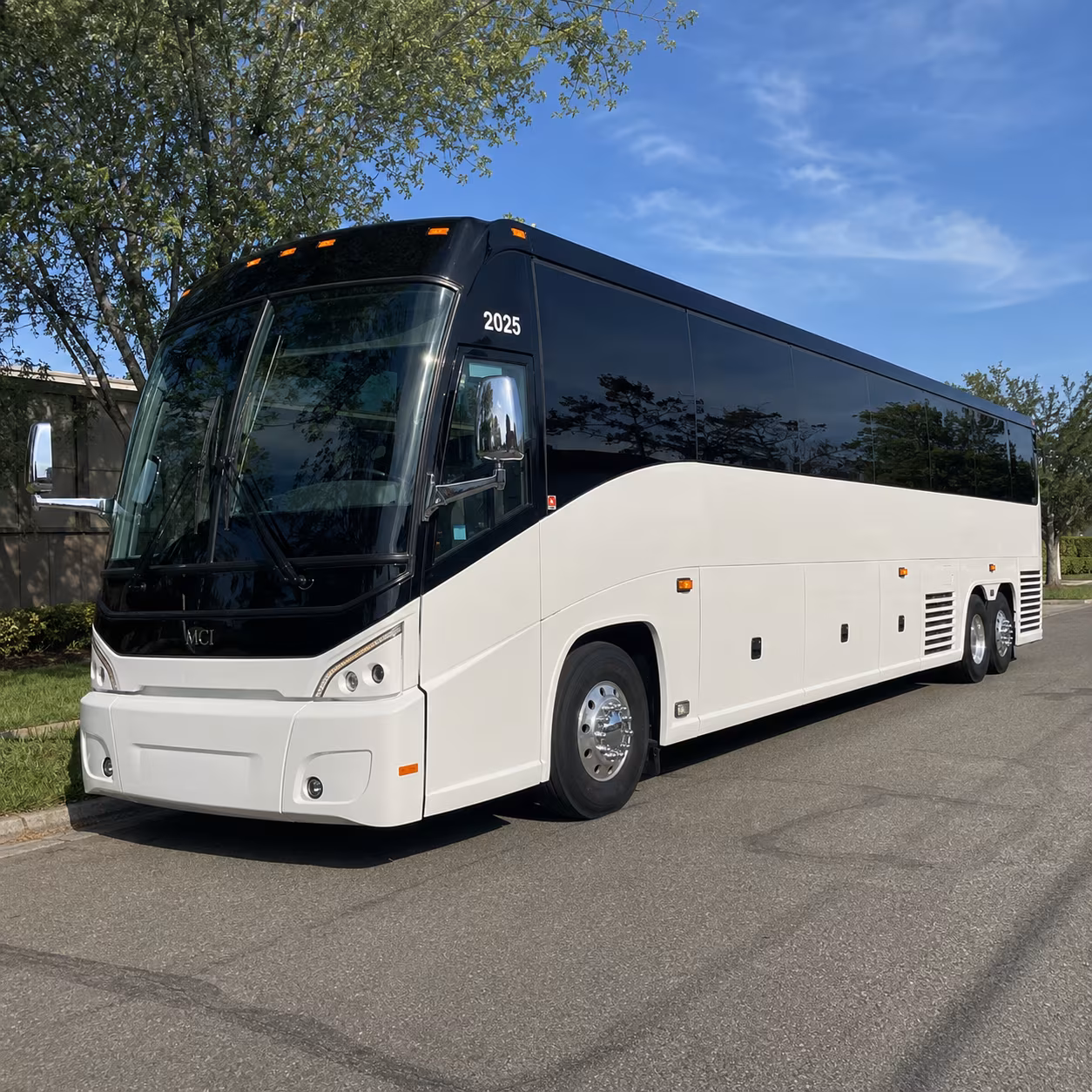 airport bus rentals for cruise groups departing from boston s black falcon terminal