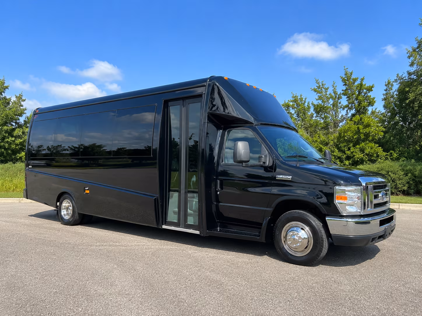 bus rentals to bruins and celtics games at td garden