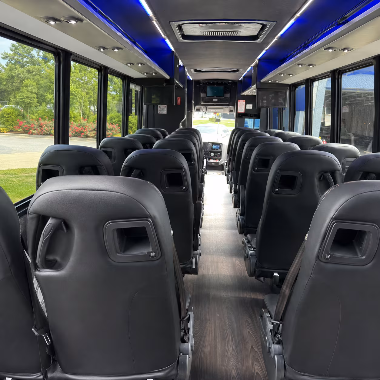 can i book a one way a round trip or a multi day package for a bus rental in quincy