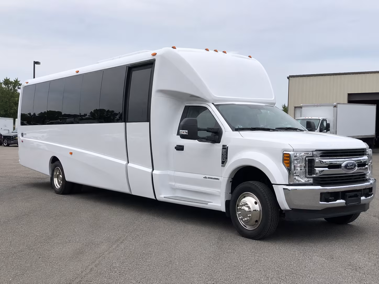 charter buses for large quincy prom groups and school organized transportation