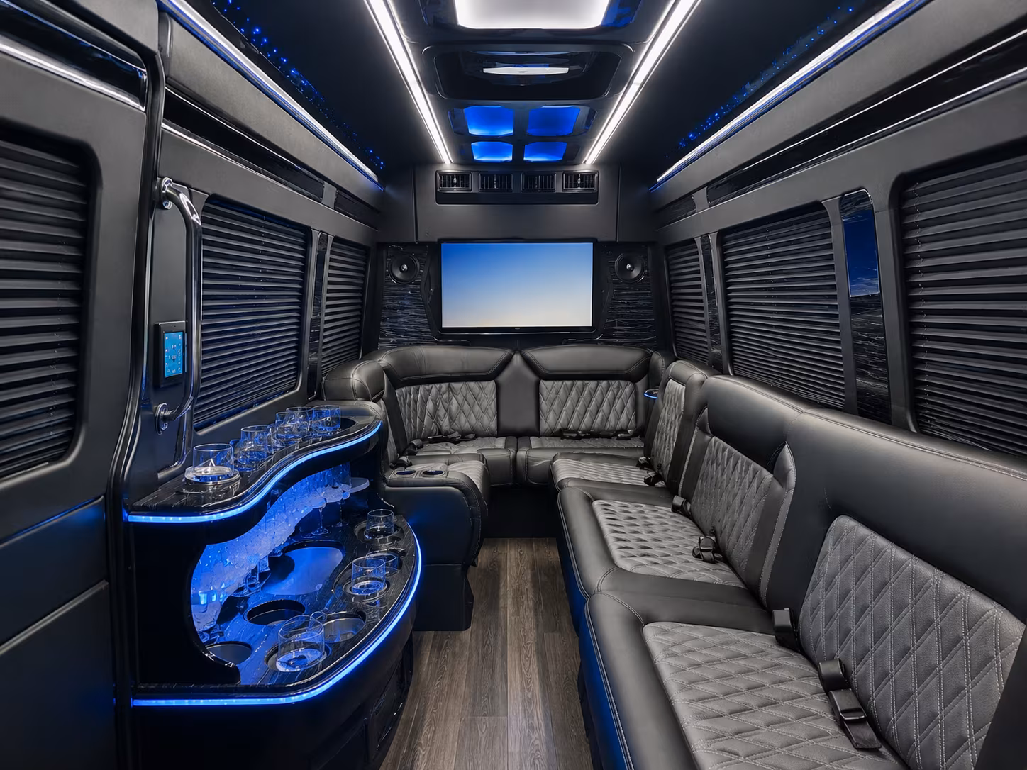 corporate retreat and off site meeting buses from quincy