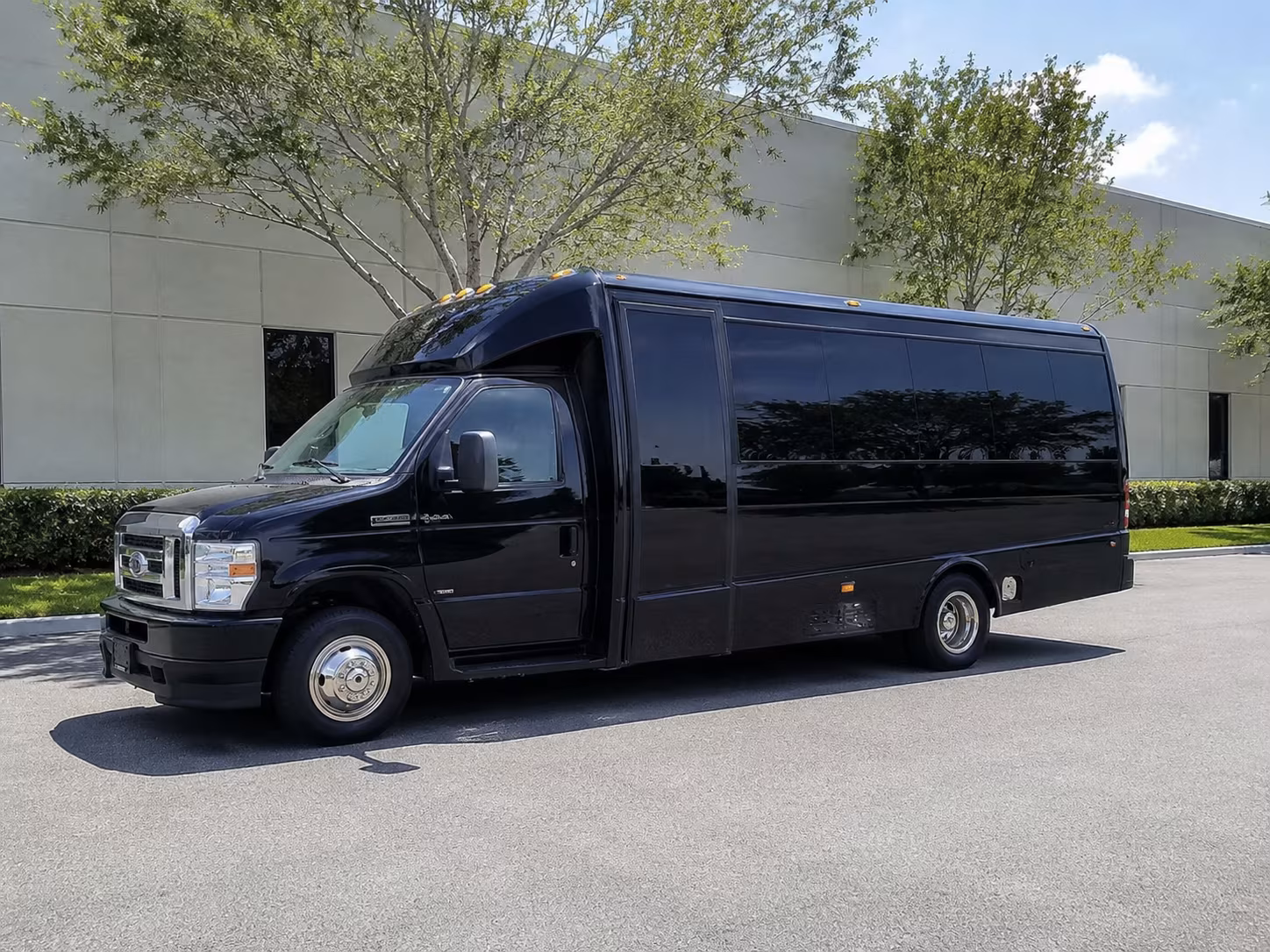 employee shuttle buses for quincy s growing business districts