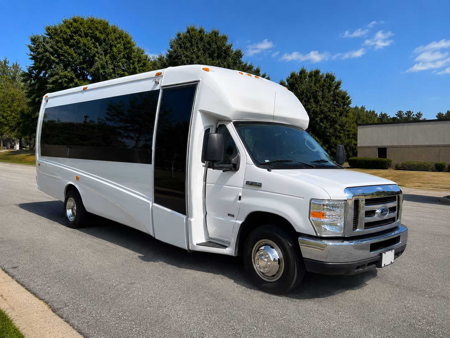 minibus and charter bus rentals for college sporting events near quincy