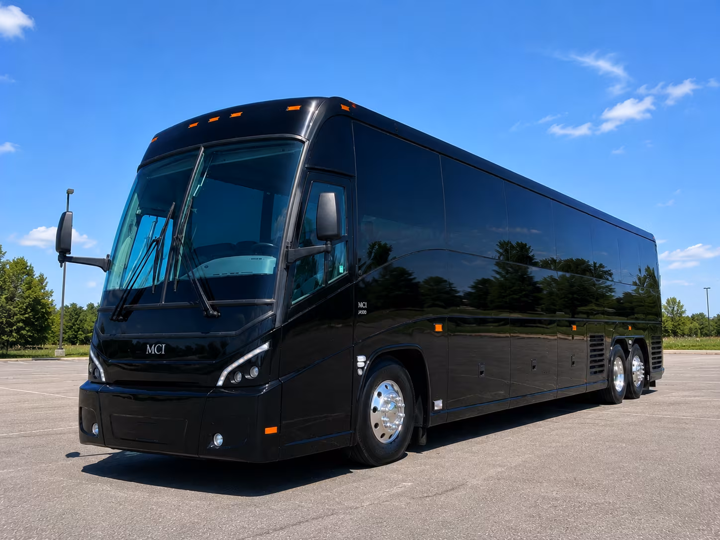 quincy charter bus rentals for long distance trips to new york city