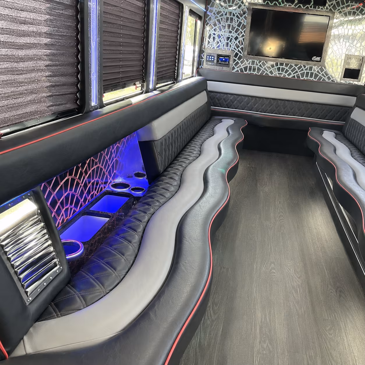 quincy party bus rental gallery